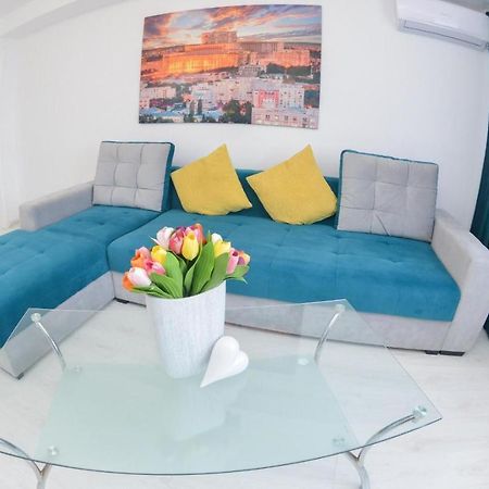 Spacious And Modern Apartment Close To Old City Bükreş Dış mekan fotoğraf