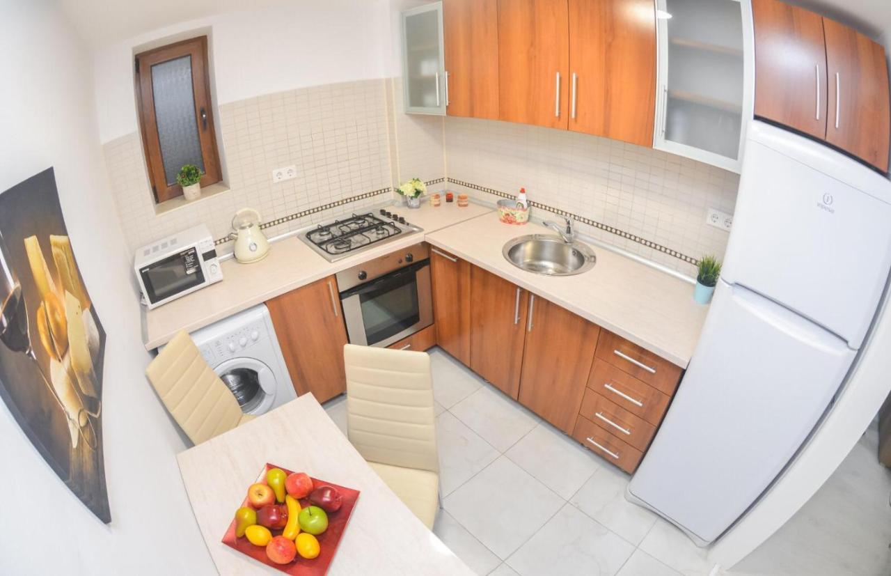 Spacious And Modern Apartment Close To Old City Bükreş Dış mekan fotoğraf