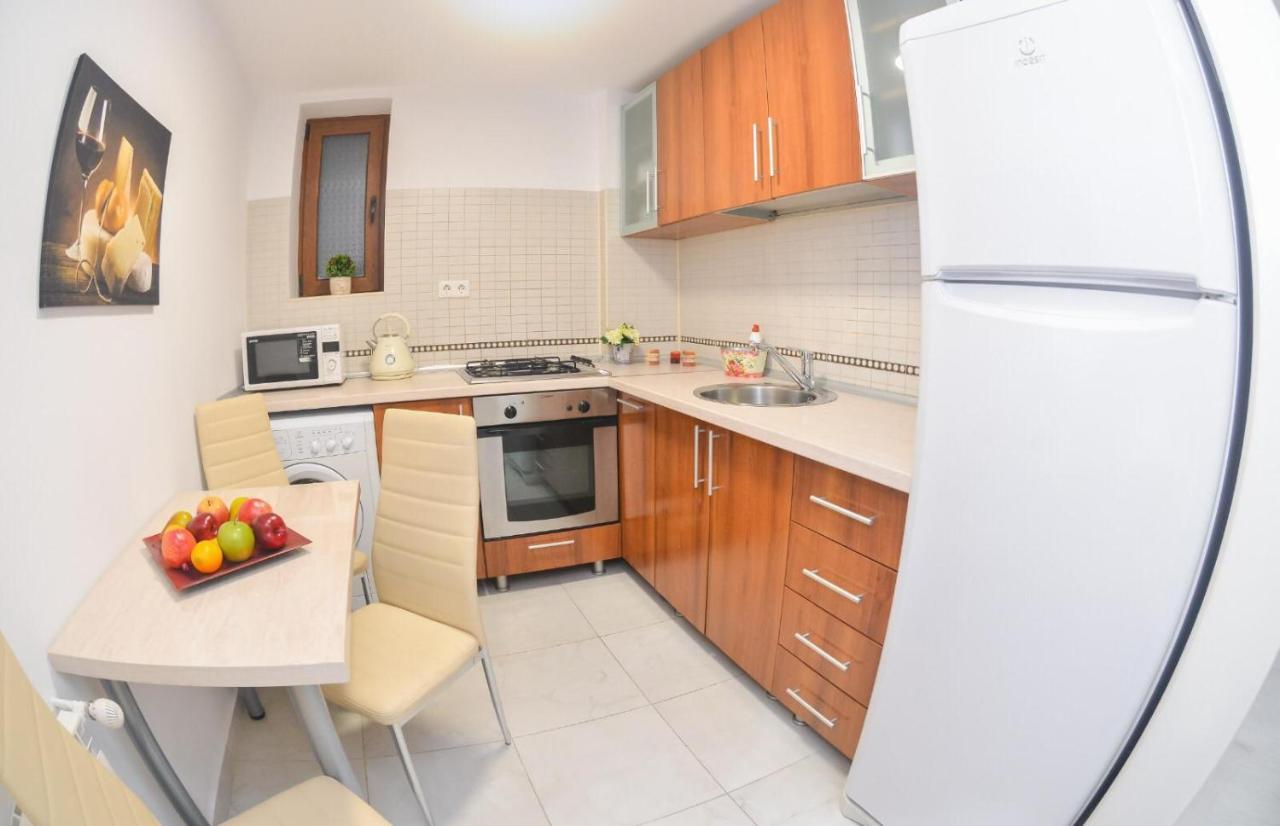 Spacious And Modern Apartment Close To Old City Bükreş Dış mekan fotoğraf