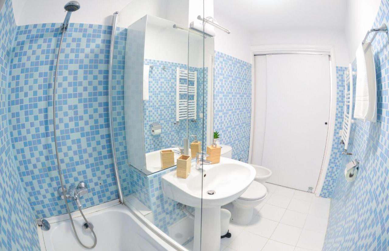 Spacious And Modern Apartment Close To Old City Bükreş Dış mekan fotoğraf